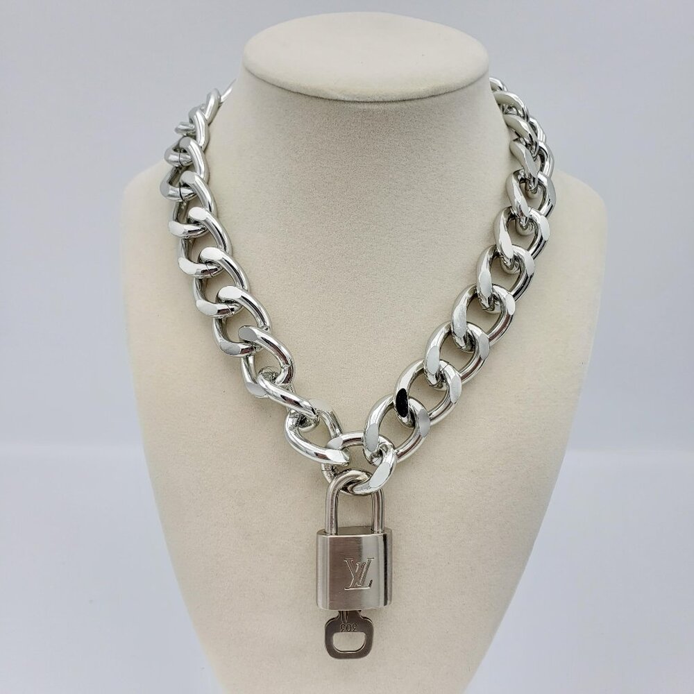 Authentic Louis Vuitton Padlock w/Unbranded Stainless Steel Plated Silver Chain